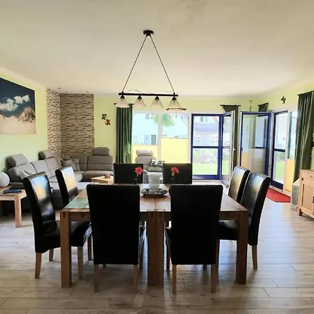 Apartment Haus Kliffblick Glowe